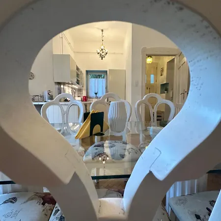 Heritage Harmony With Free Parking